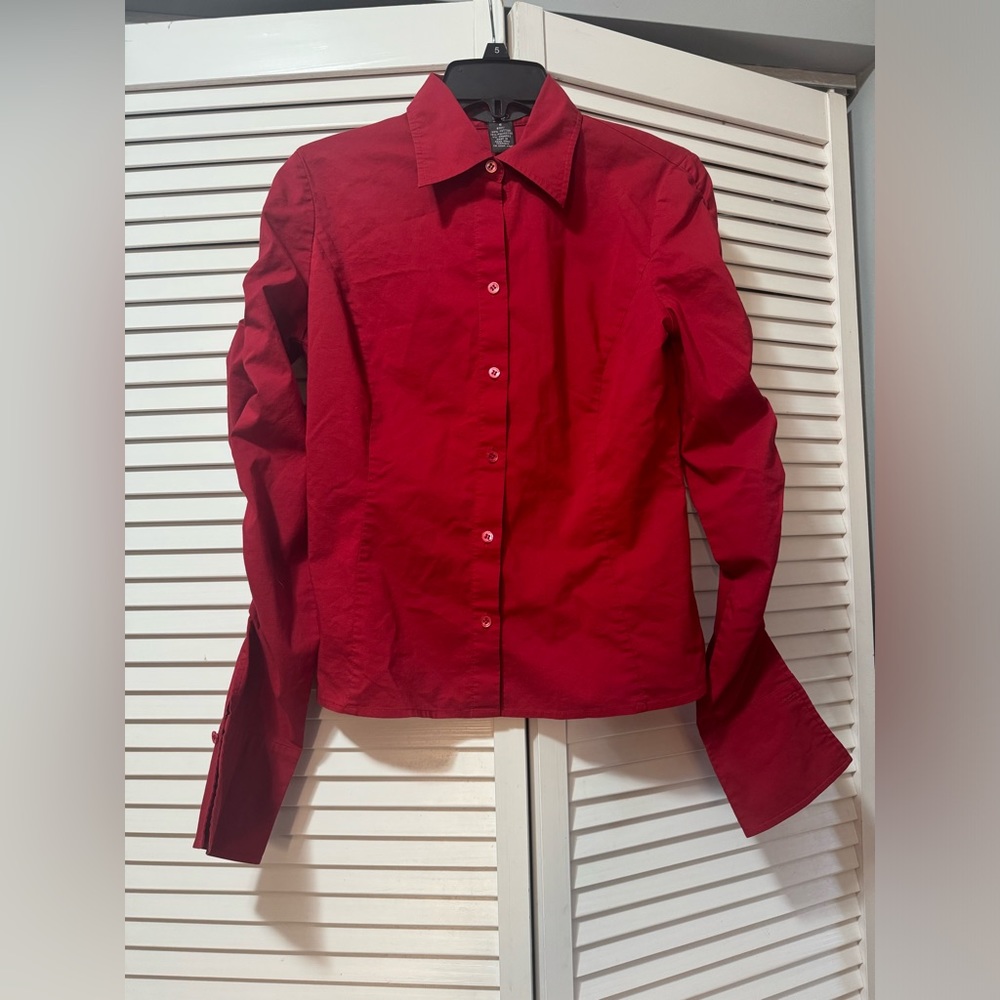 Folio New York Women Red Long Sleeve Collared Top Size 6